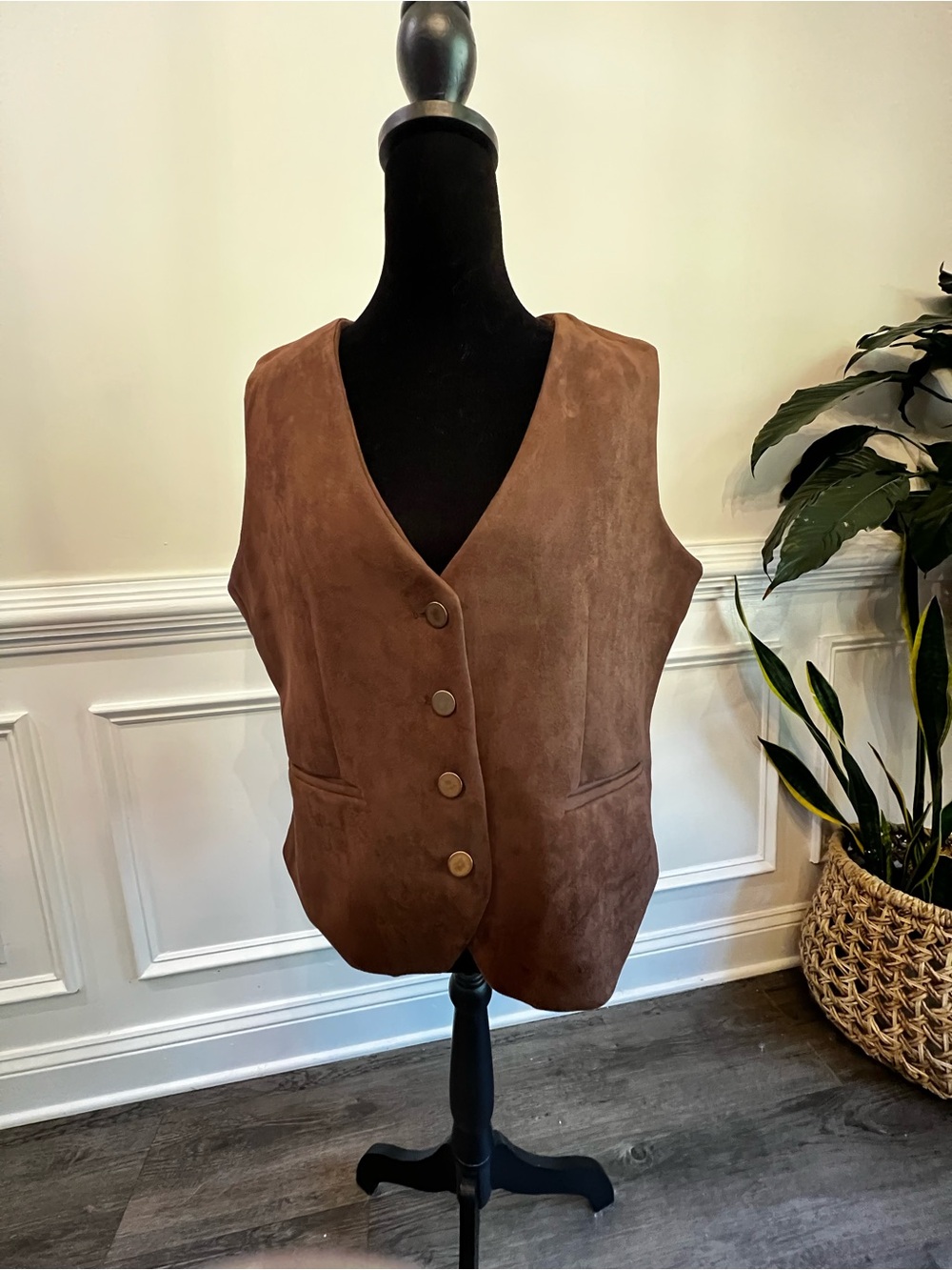 Classic Brown Suede Button-Front Women's Vest